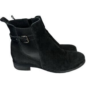 La Canadienne Black Leather Bootie 8.5